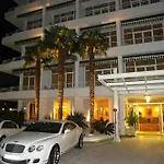 Greif Hotel 5*