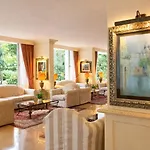 Hotel Greif