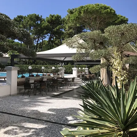 Greif Hotel 5*