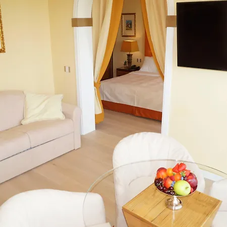 Hotel Greif 5*